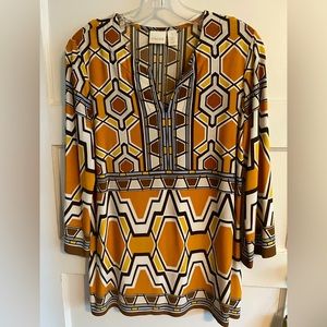 Chicos geometric print tunic top size 1 (Medium)